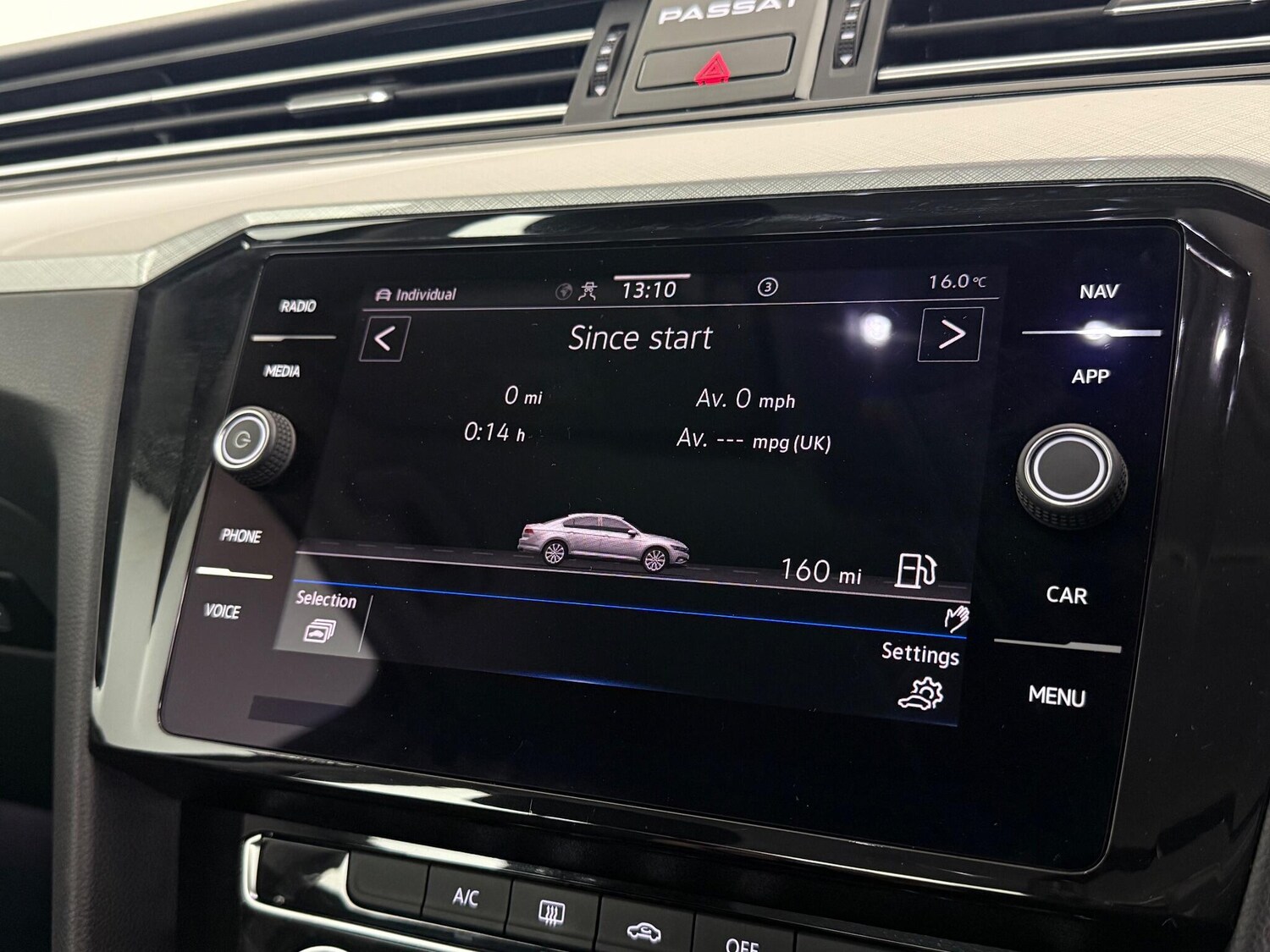 Used Volkswagen Passat 2022 for sale - 77243996: Photo 32