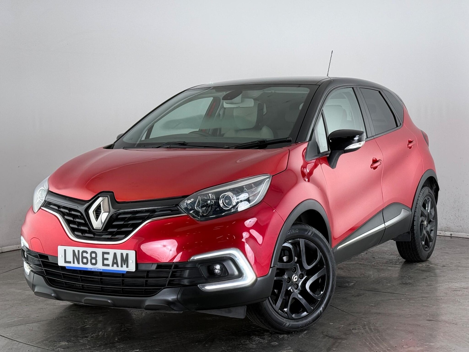 Used Renault Captur 2018 for sale - 77672101: Photo 27