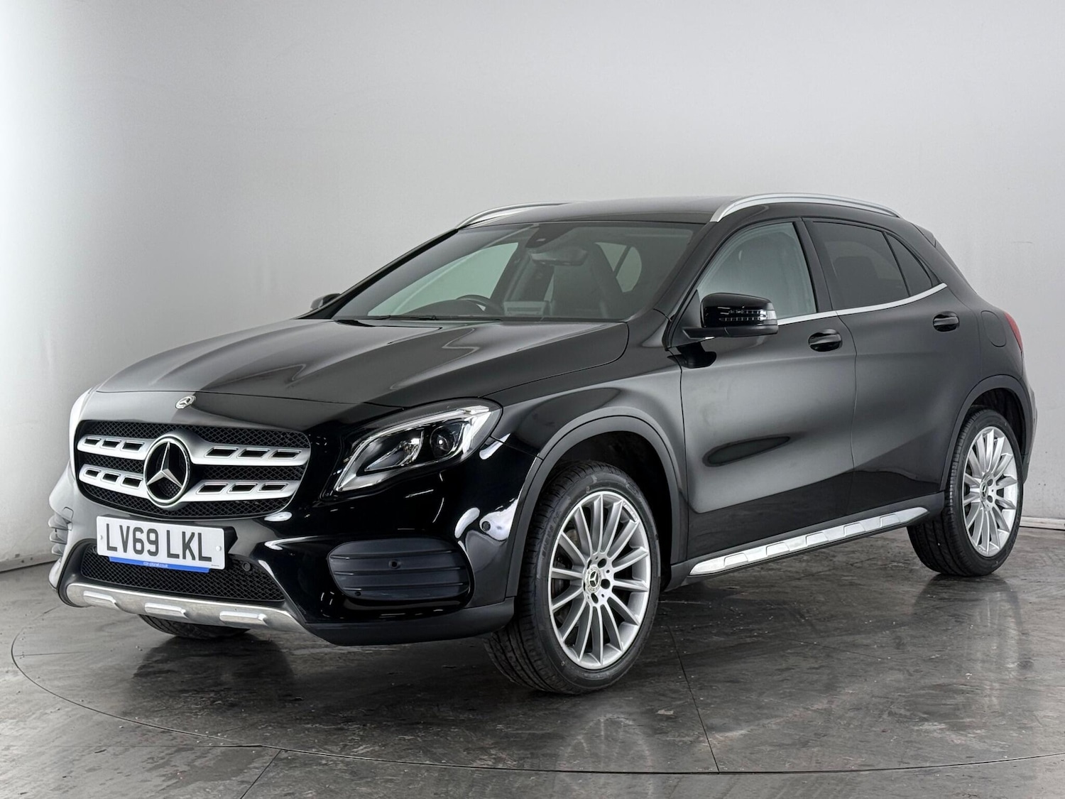 Used Mercedes-Benz GLA 2019 for sale - 77182535: Photo 3