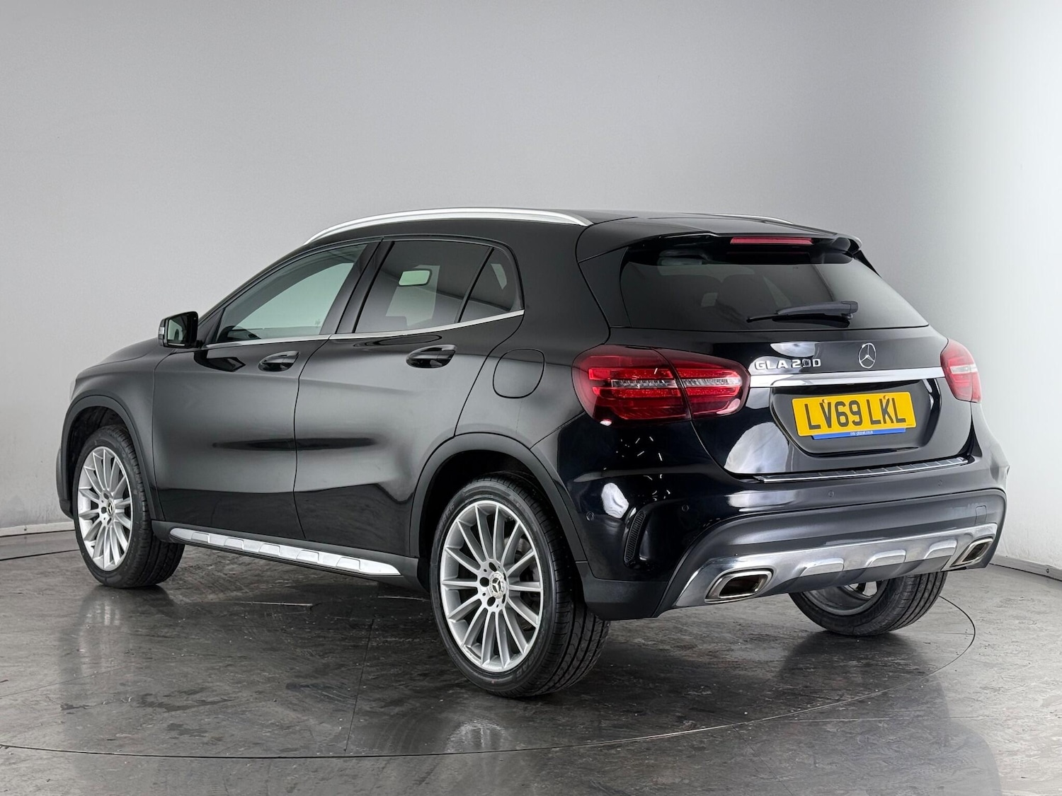 Used Mercedes-Benz GLA 2019 for sale - 77182535: Photo 4