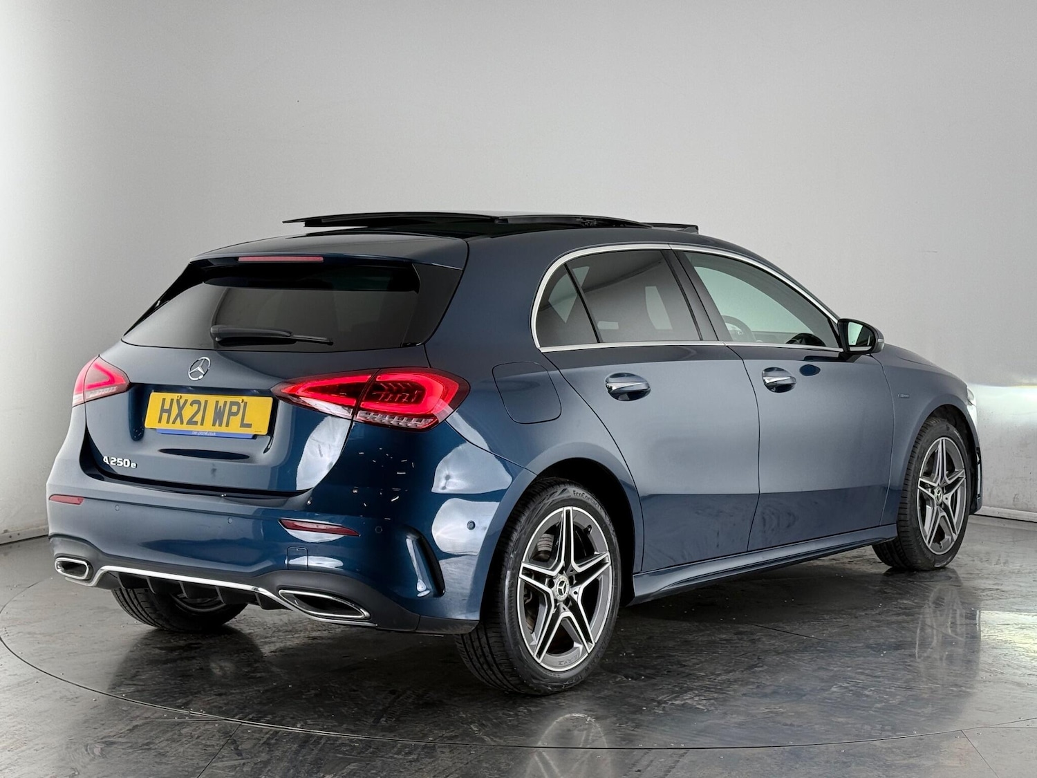 Used Mercedes-Benz A-Class 2021 for sale - 77217329: Photo 4