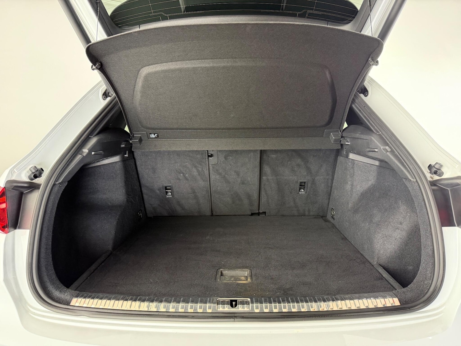 Used Audi Q3 2020 for sale - 76645562: Photo 12