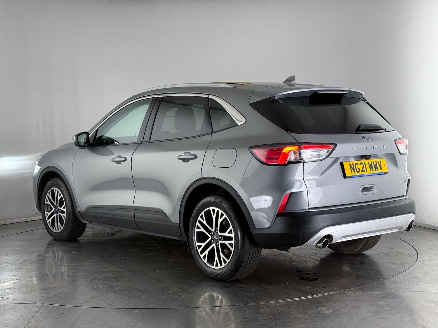 Used Ford Kuga 2021 for sale - 77243723: Photo 3