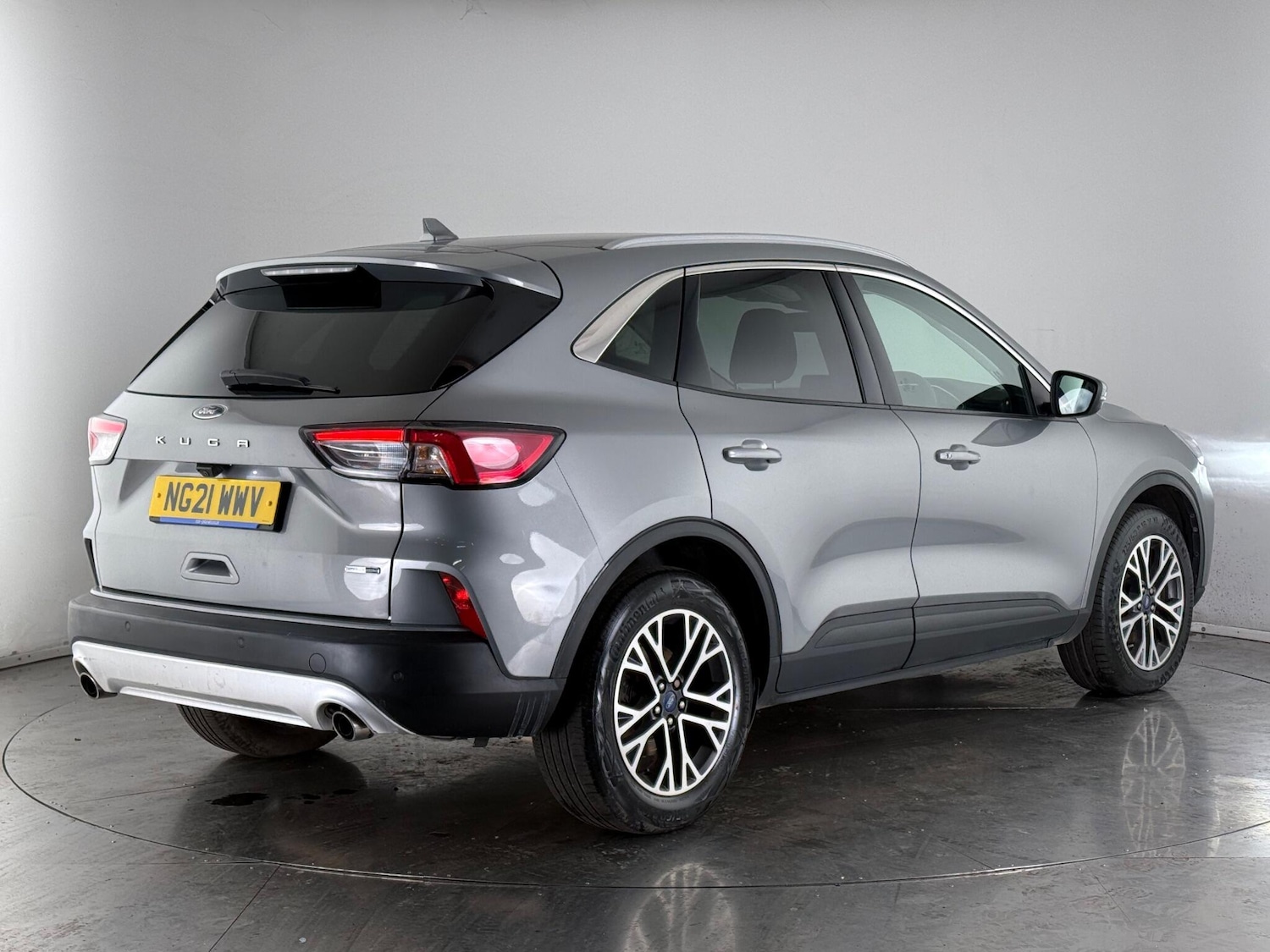 Used Ford Kuga 2021 for sale - 77243723: Photo 4