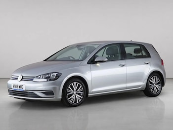 Used Volkswagen Golf 2018 for sale - 79189135: Photo