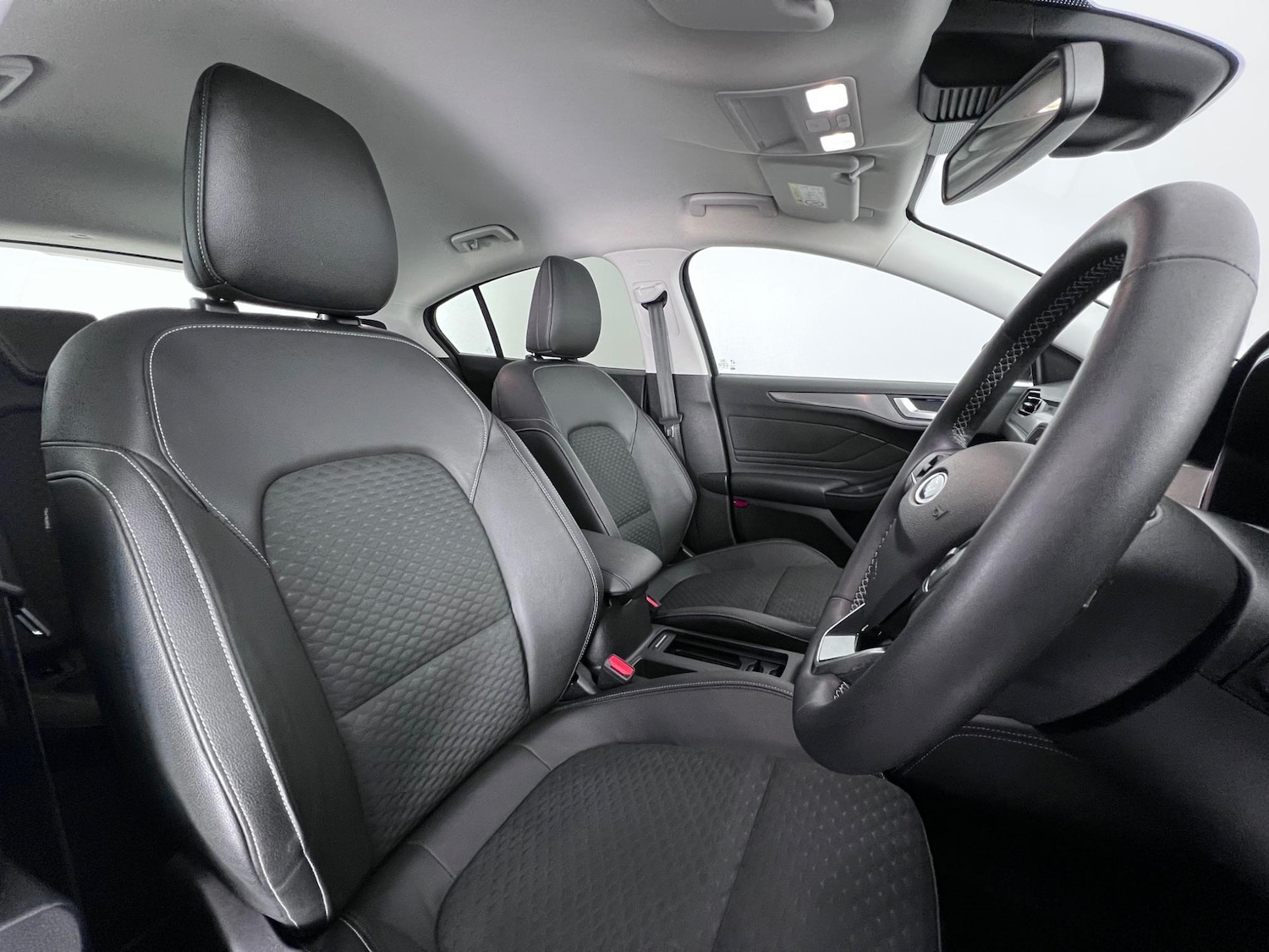 Used Ford Focus 2021 for sale - 77217042: Photo 11