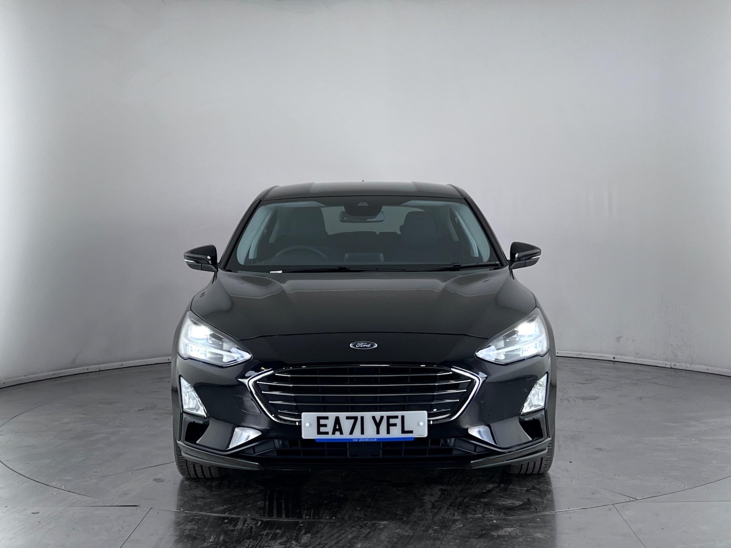 Used Ford Focus 2021 for sale - 77217042: Photo 2