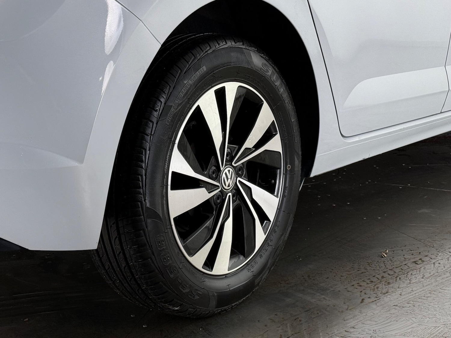 Used Volkswagen Polo 2020 for sale - 77222432: Photo 9