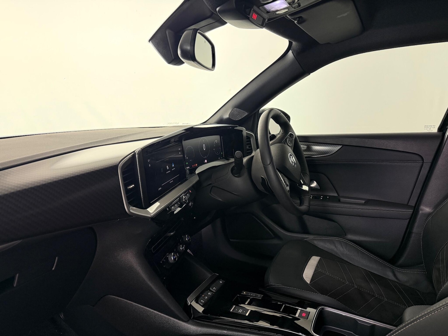 Used Vauxhall Mokka 2024 for sale - 77259589: Photo 14