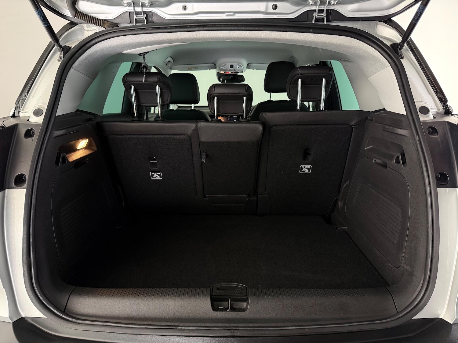 Used Vauxhall Crossland 2024 for sale - 76466971: Photo 12