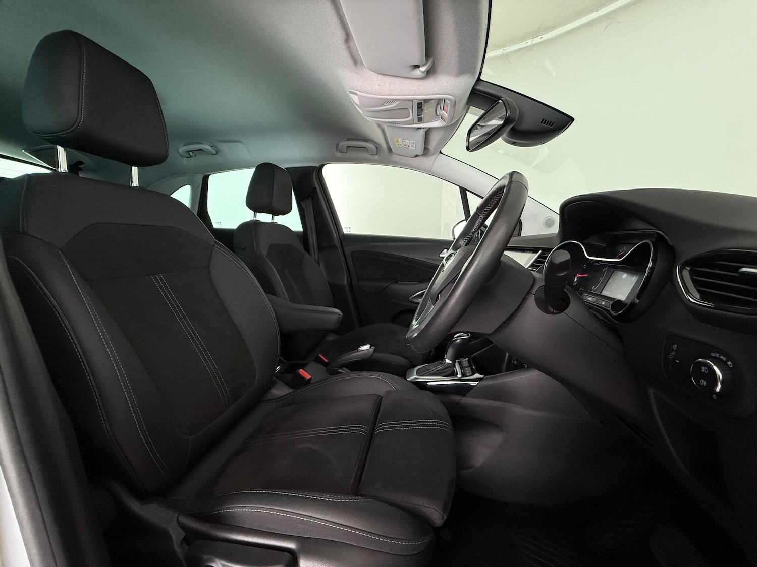 Used Vauxhall Crossland 2024 for sale - 76466971: Photo 15