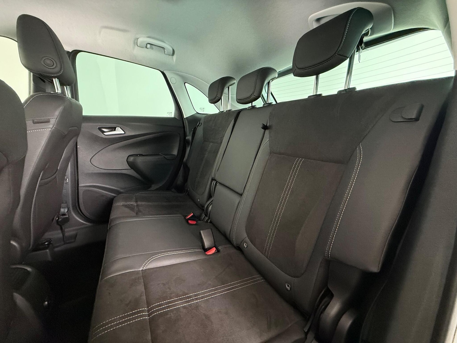 Used Vauxhall Crossland 2024 for sale - 76466971: Photo 18