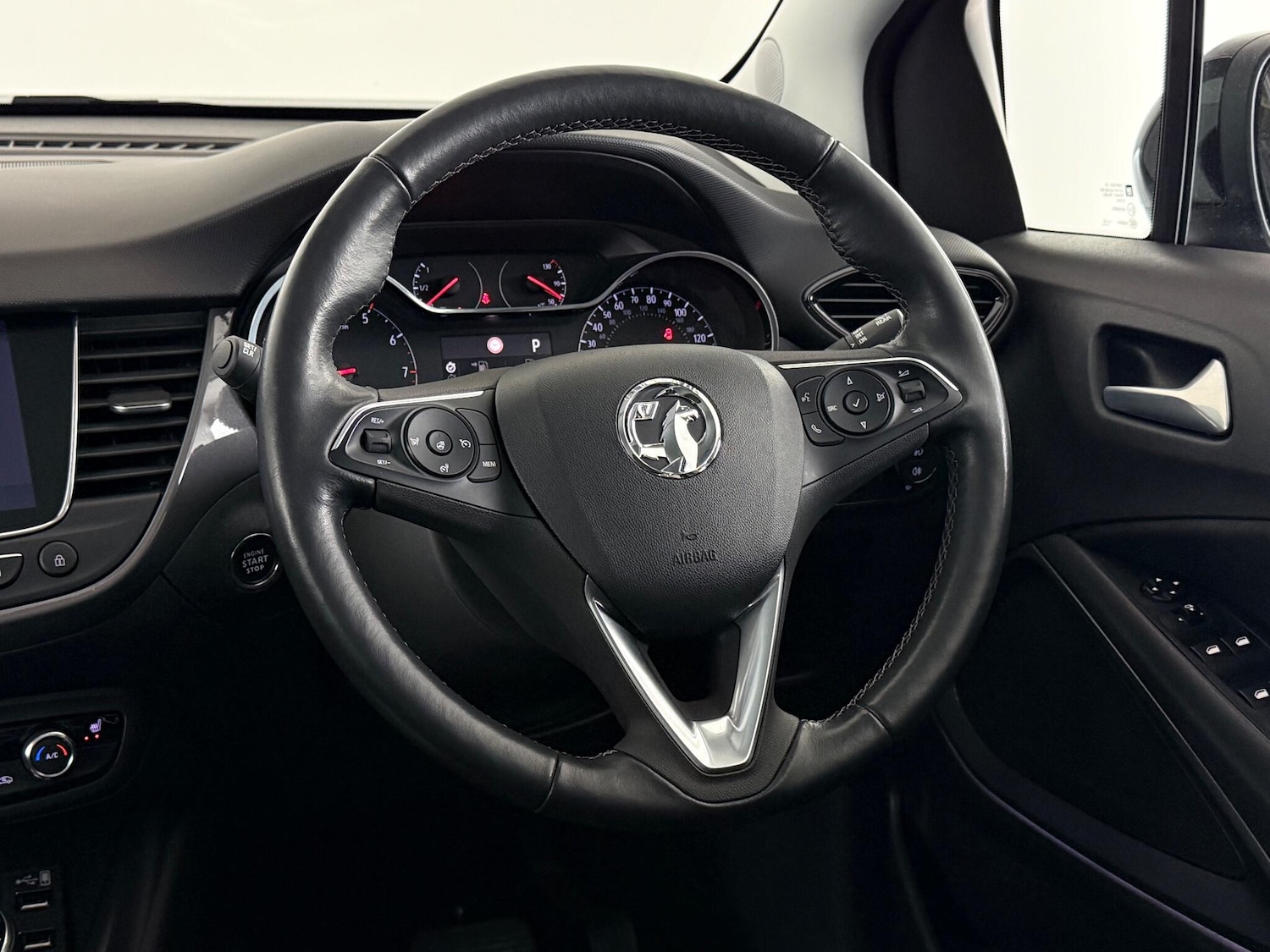 Used Vauxhall Crossland 2024 for sale - 76466971: Photo 24