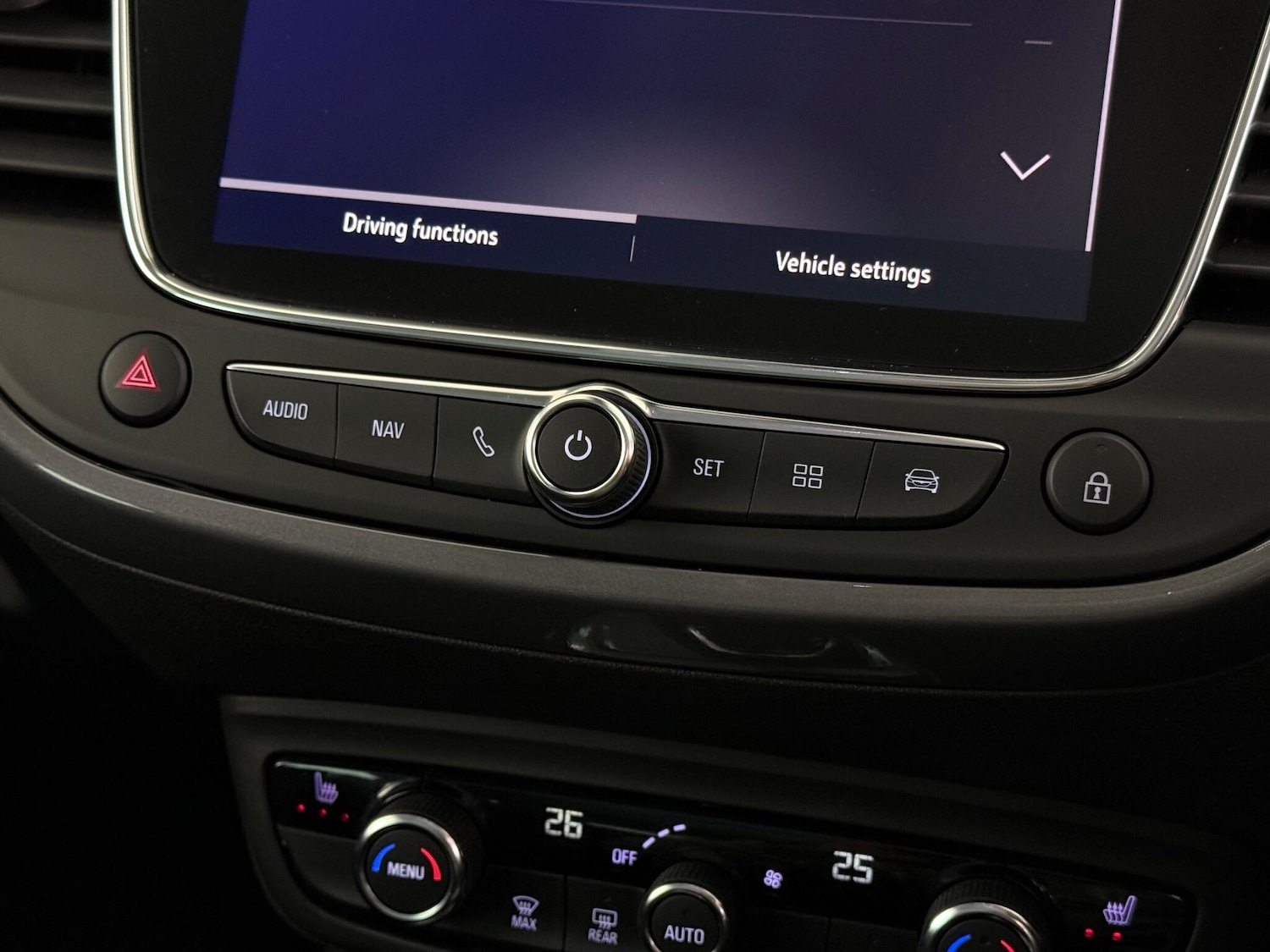 Used Vauxhall Crossland 2024 for sale - 76466971: Photo 38