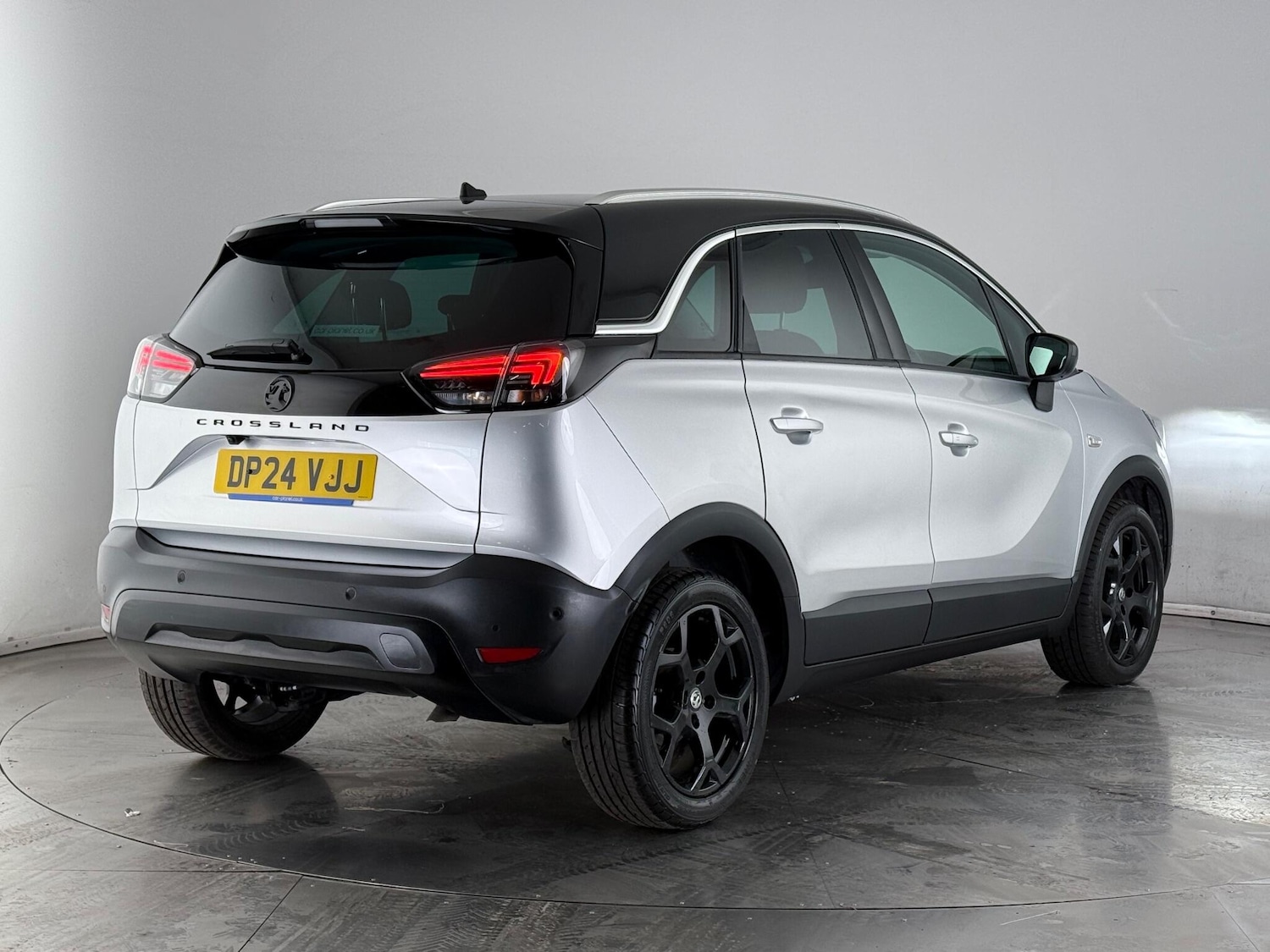 Used Vauxhall Crossland 2024 for sale - 76466971: Photo 5