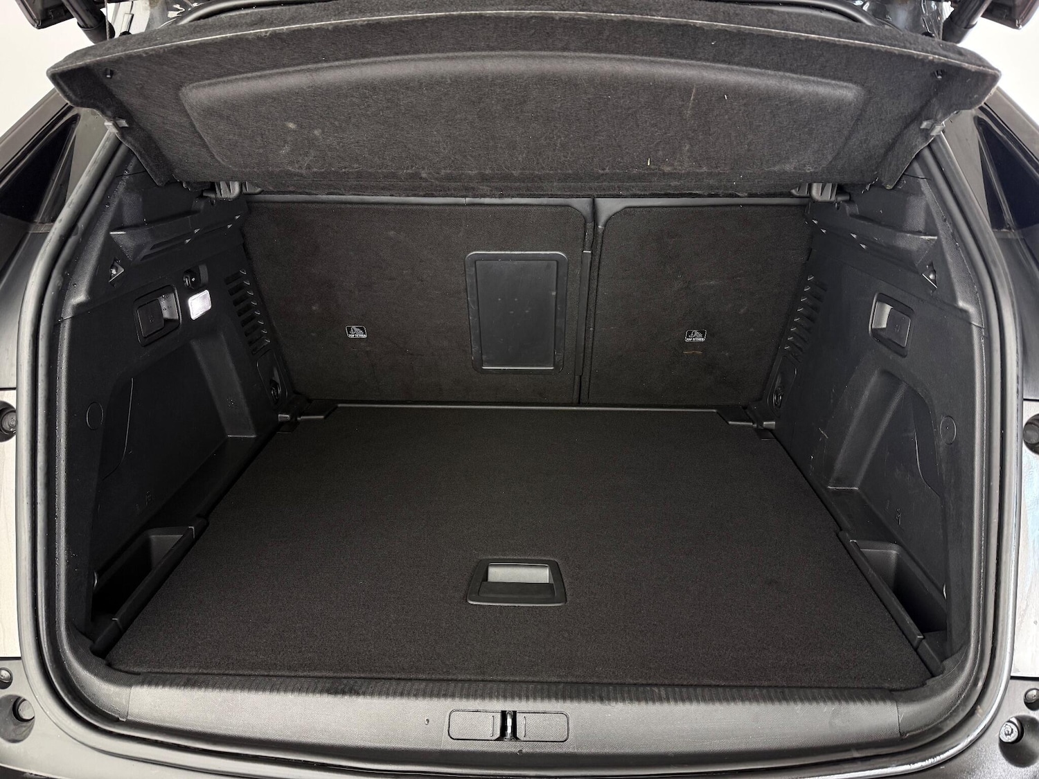 Used Peugeot 3008 2019 for sale - 77217297: Photo 10