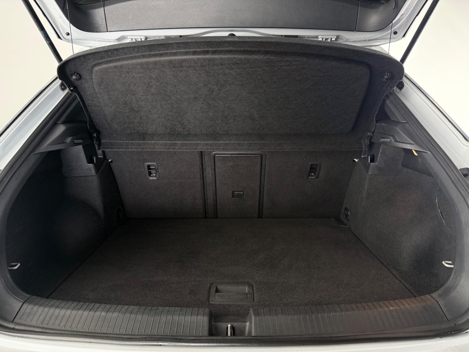 Used Volkswagen T-Roc 2018 for sale - 77412507: Photo 10