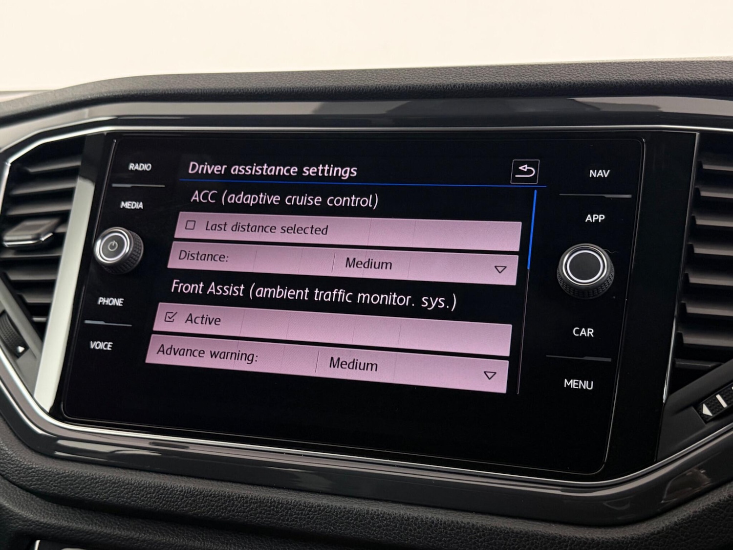 Used Volkswagen T-Roc 2018 for sale - 77412507: Photo 29