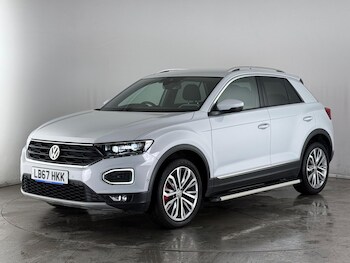 Used Volkswagen T-Roc 2018 for sale - 77412507: Photo
