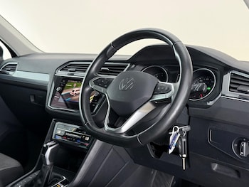 Used Volkswagen Tiguan 2022 for sale - 79076363: Photo