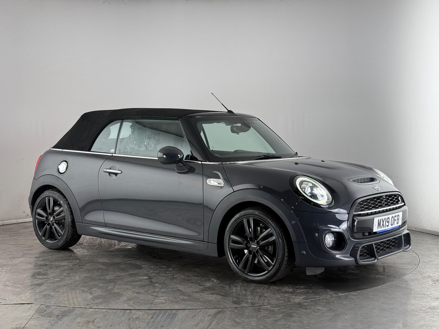 Used MINI Convertible 2019 for sale - 77260553: Photo 10