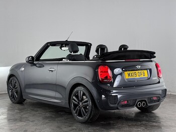 Used MINI Convertible 2019 for sale - 77260553: Photo