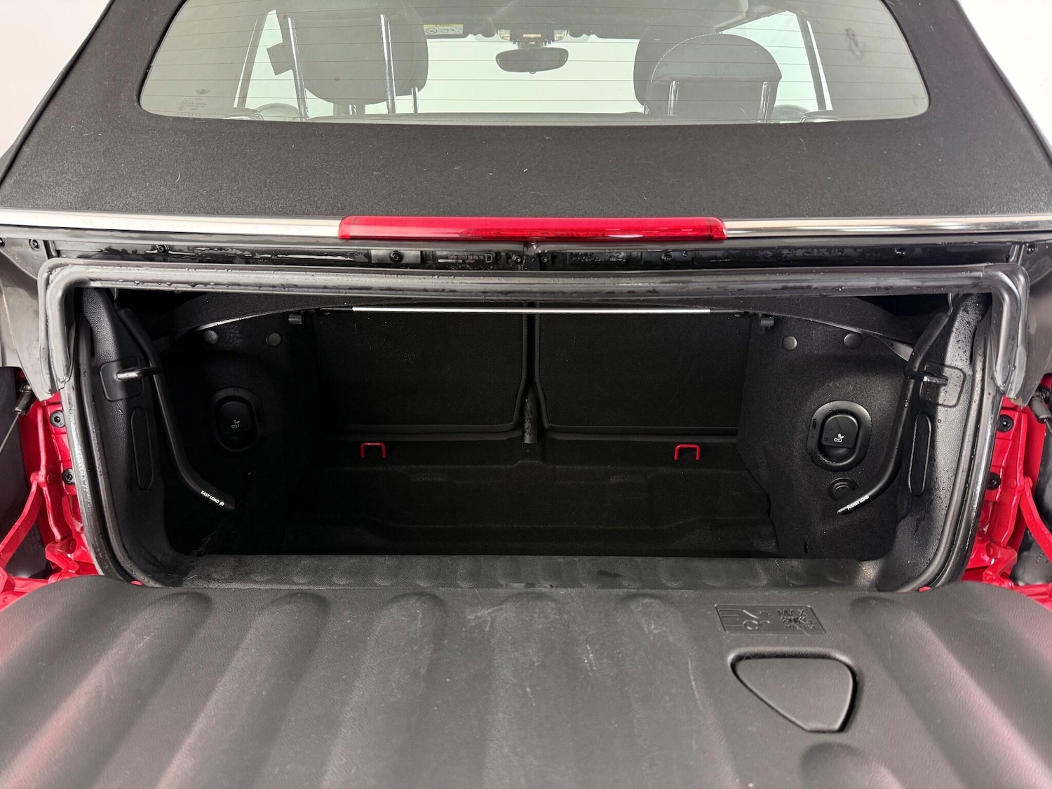 Used MINI Convertible 2019 for sale - 77260242: Photo 12