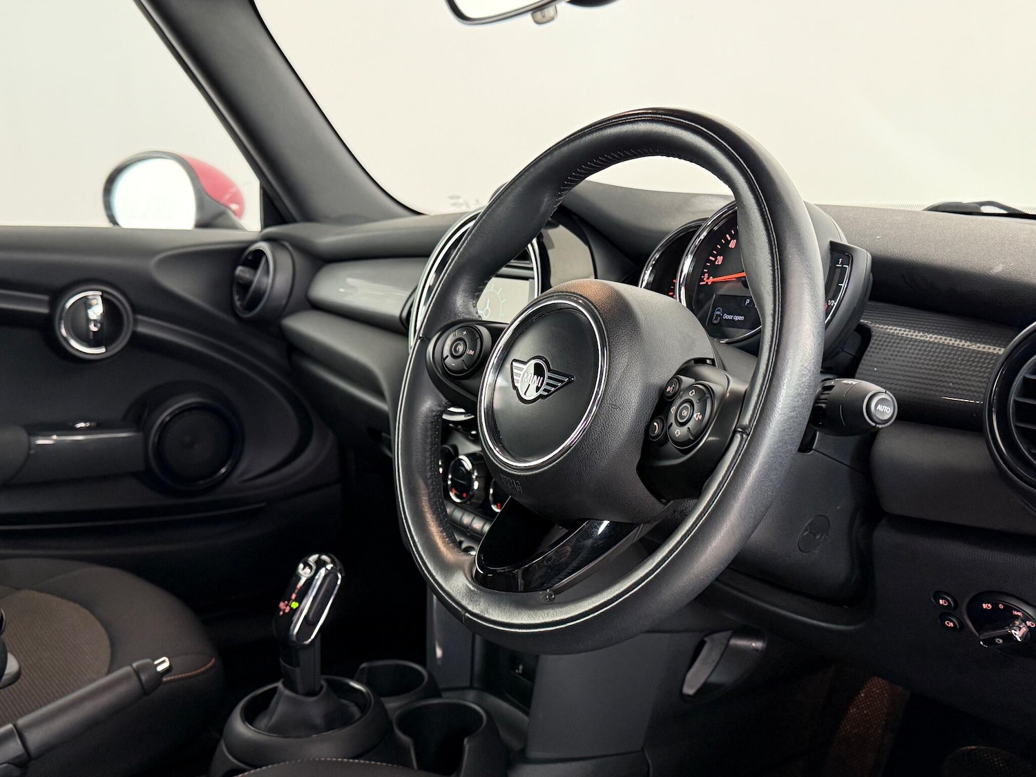 Used MINI Convertible 2019 for sale - 77260242: Photo 14