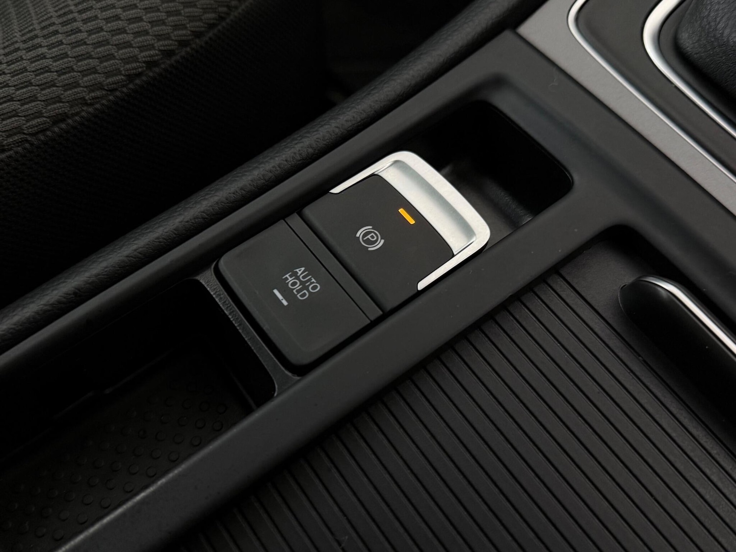 Used Volkswagen Golf 2018 for sale - 77260568: Photo 32