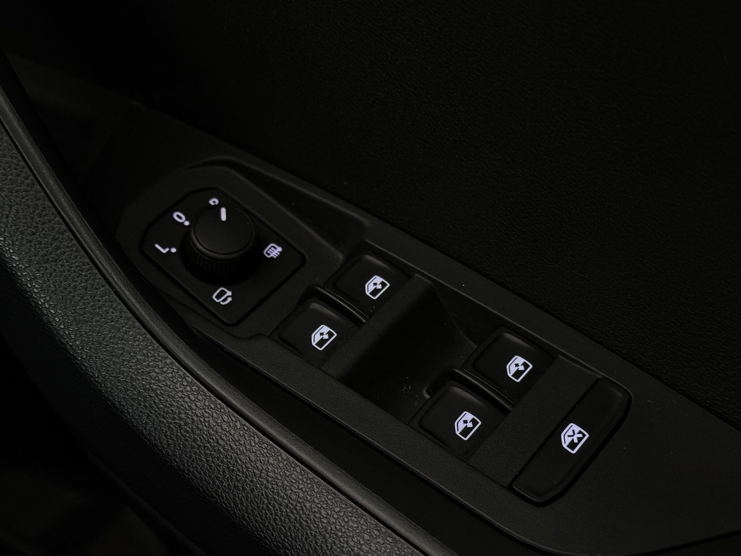 Used Skoda Karoq 2022 for sale - 77182862: Photo 16