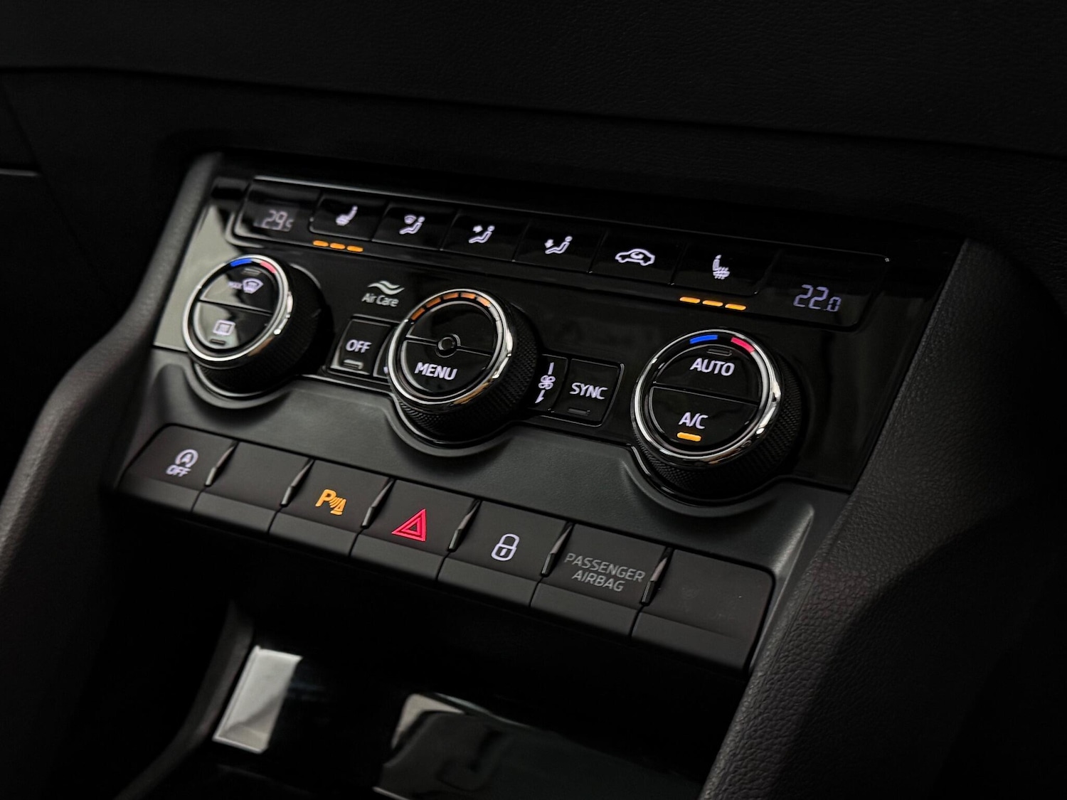 Used Skoda Karoq 2022 for sale - 77182862: Photo 31