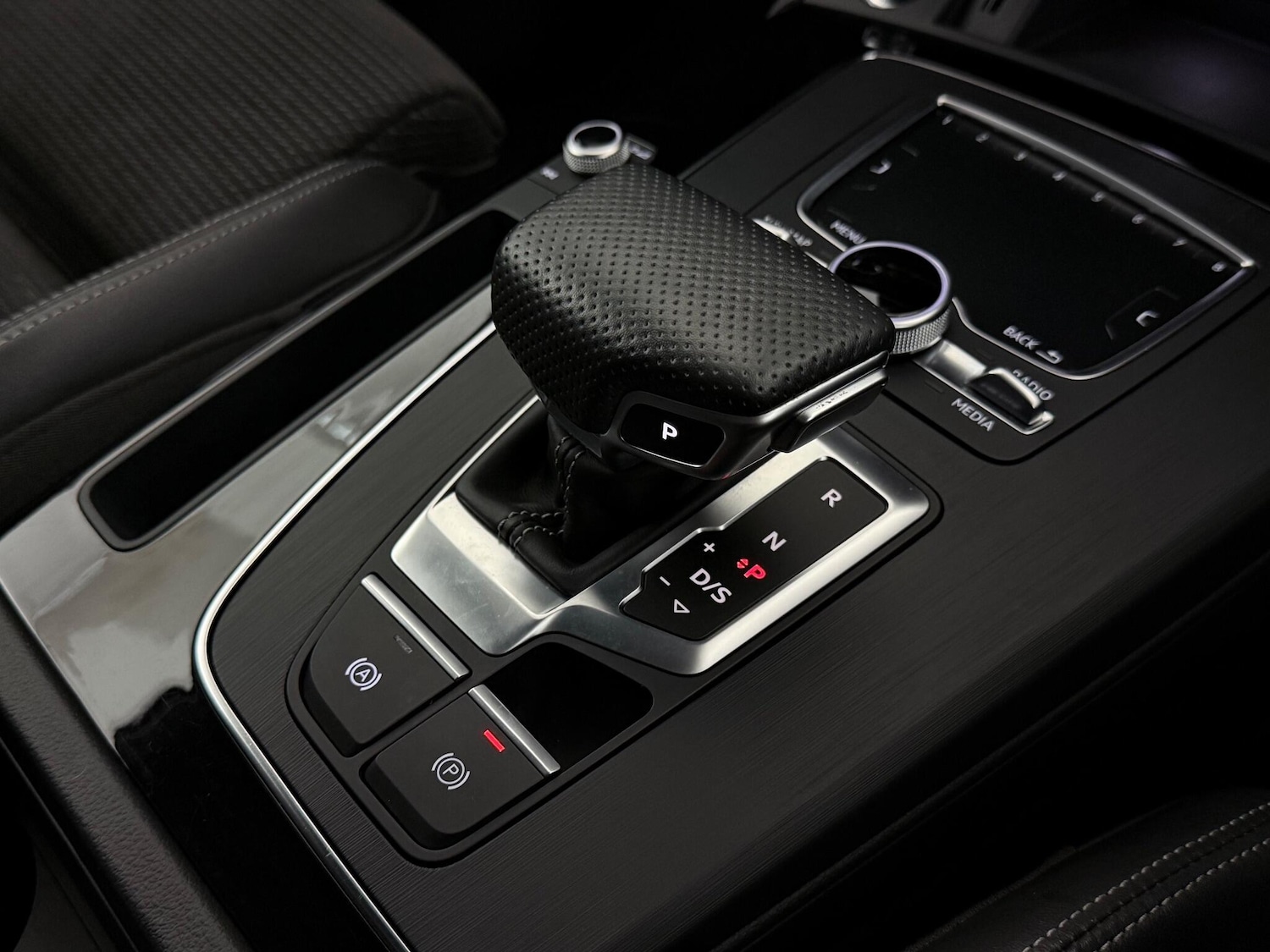 Used Audi Q5 2019 for sale - 76467139: Photo 45