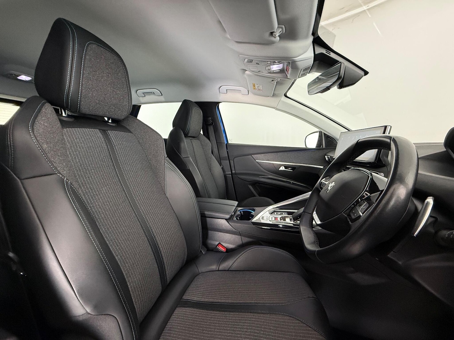 Used Peugeot 3008 2021 for sale - 77260244: Photo 11