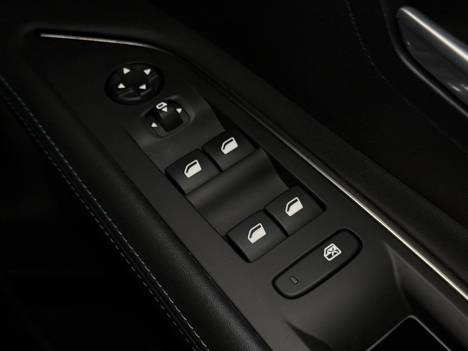 Used Peugeot 3008 2021 for sale - 77260244: Photo 34