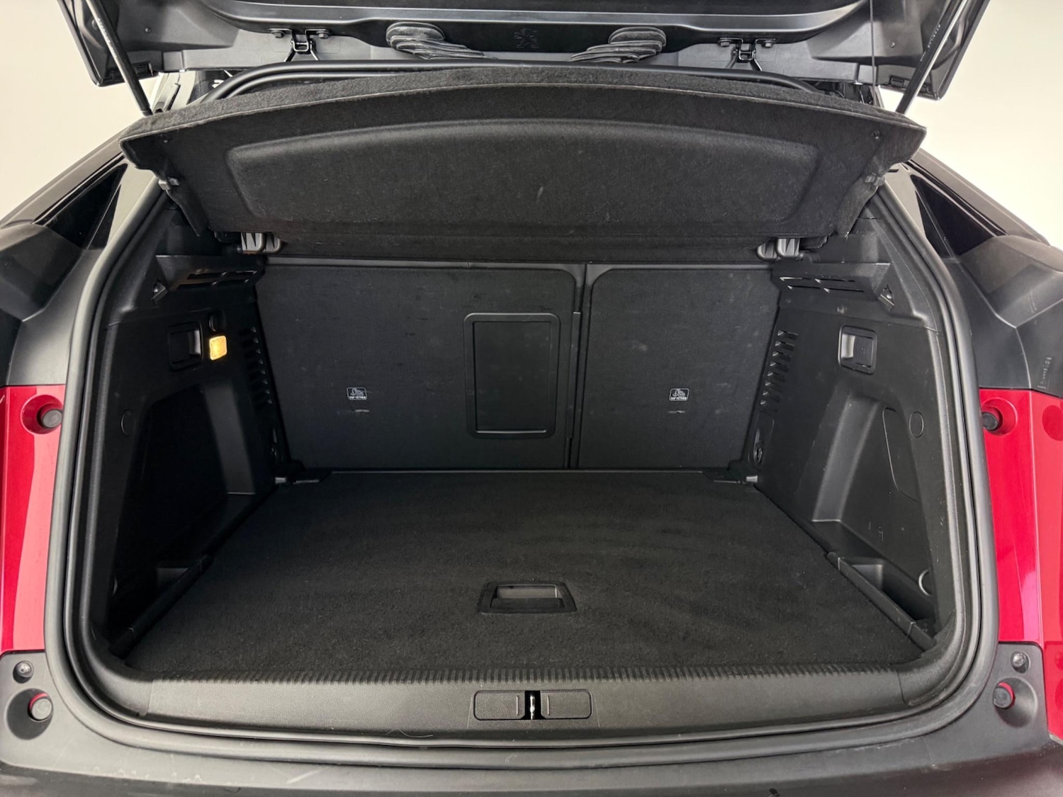 Used Peugeot 3008 2023 for sale - 76467107: Photo 10