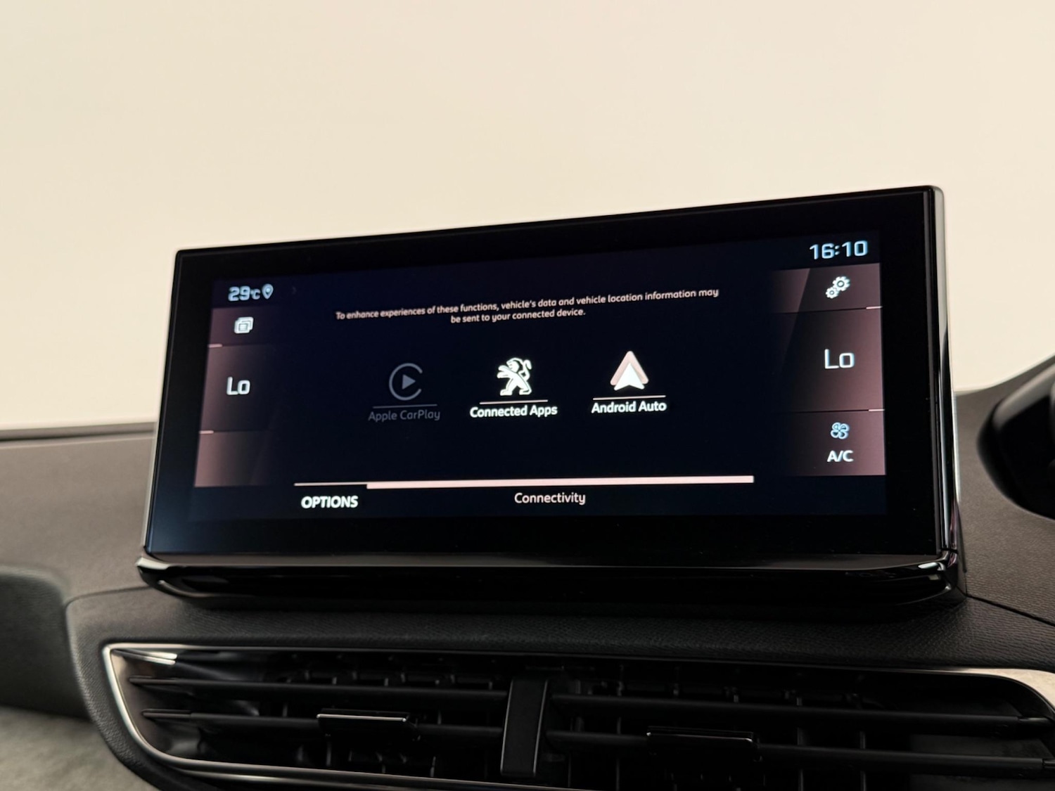 Used Peugeot 3008 2023 for sale - 76467107: Photo 35