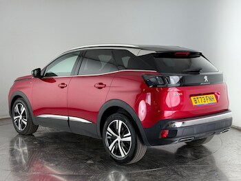 Used Peugeot 3008 2023 for sale - 76467107: Photo