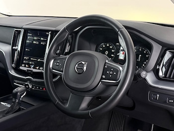 Used Volvo XC60 2019 for sale - 79037429: Photo