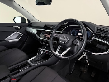 Used Audi Q3 2022 for sale - 79399464: Photo