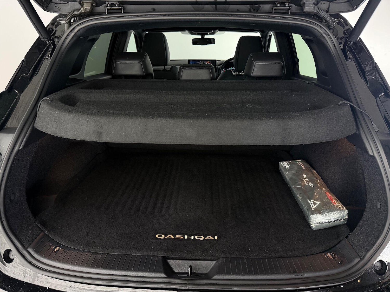 Used Nissan Qashqai 2023 for sale - 77222525: Photo 10