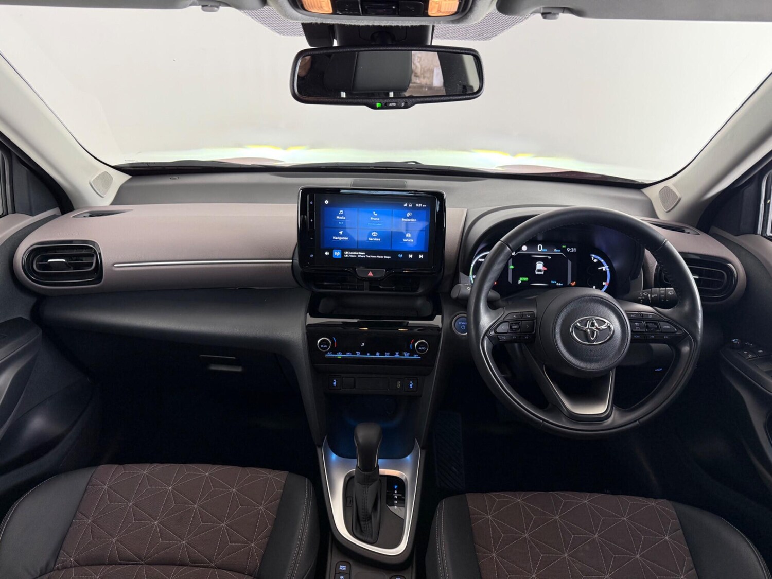 Used Toyota Yaris Cross 2023 for sale - 77672083: Photo 17