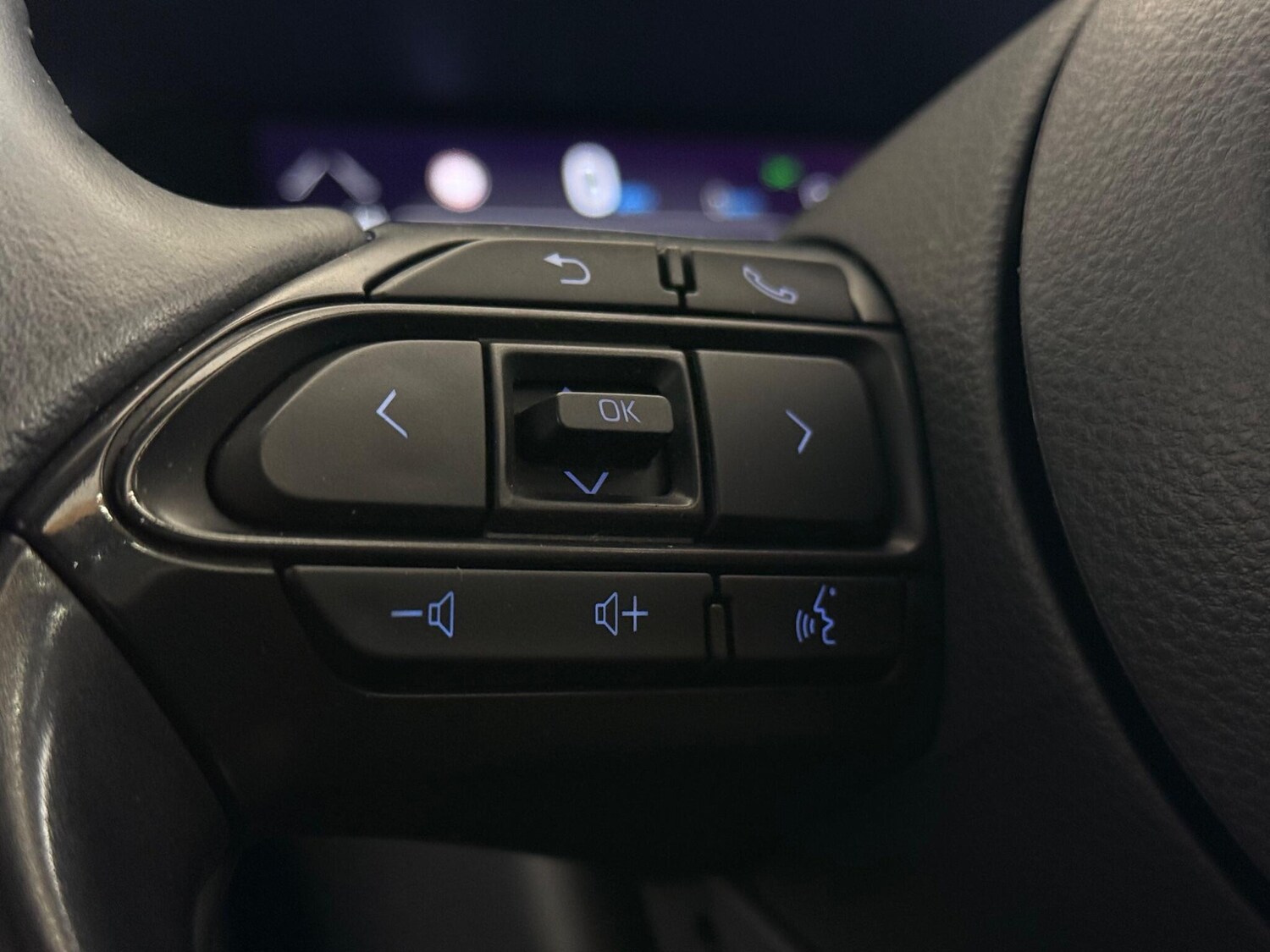 Used Toyota Yaris Cross 2023 for sale - 77672083: Photo 19