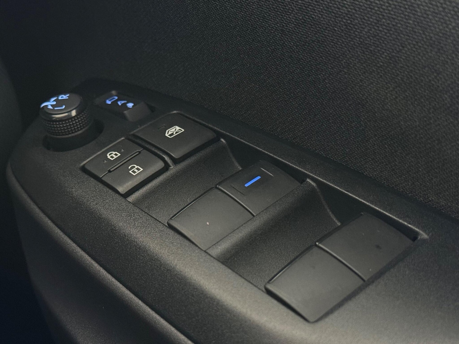 Used Toyota Yaris Cross 2023 for sale - 77672083: Photo 23