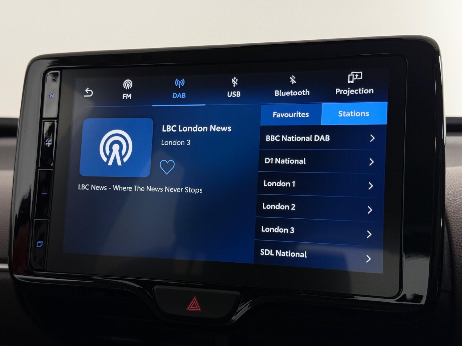 Used Toyota Yaris Cross 2023 for sale - 77672083: Photo 25