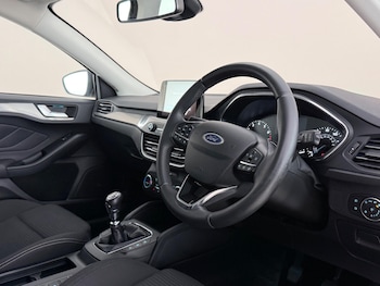 Used Ford Focus 2019 for sale - 79453894: Photo