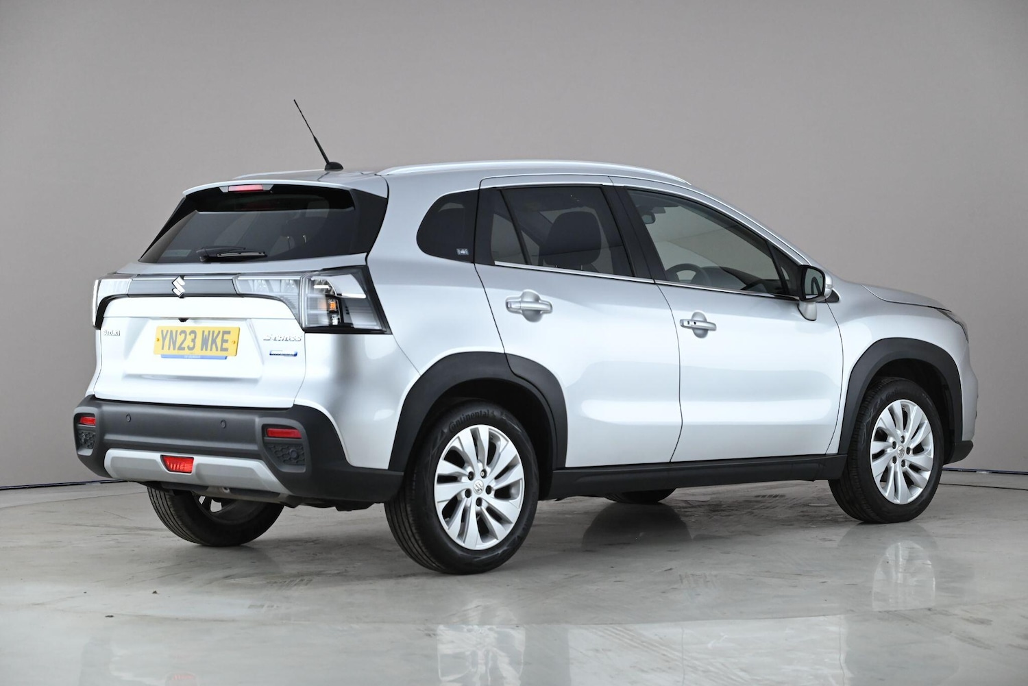 Used Suzuki SX4 S-Cross 2023 for sale - 78136462: Photo 3