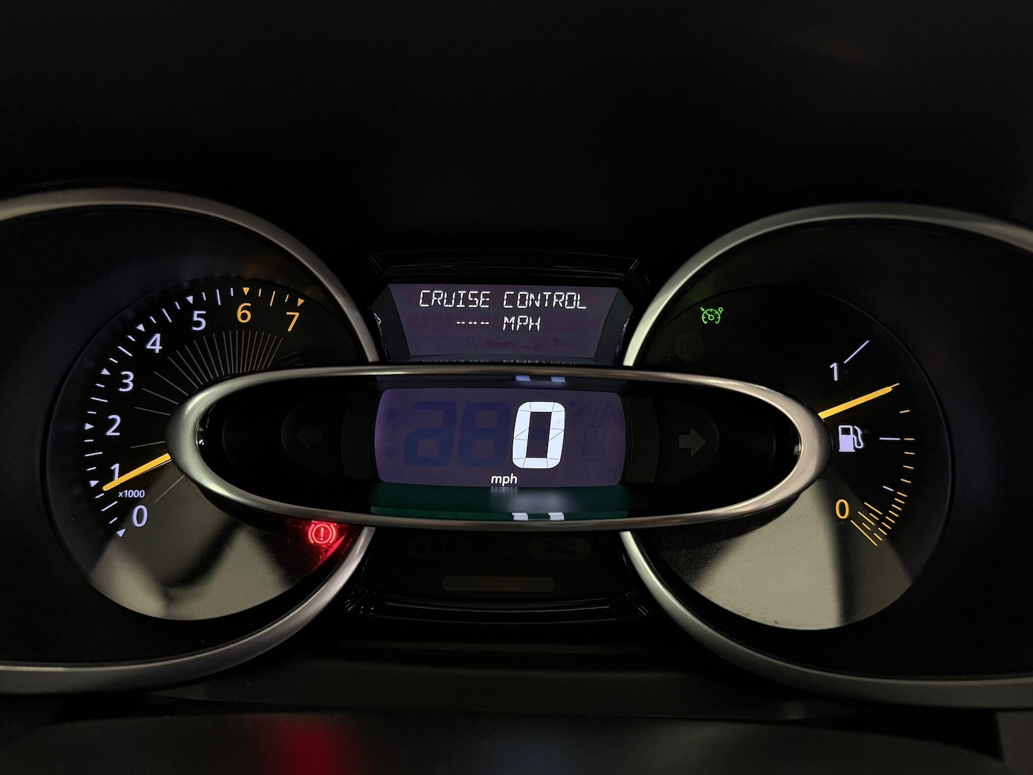 Used Renault Clio 2015 for sale - 77222314: Photo 13