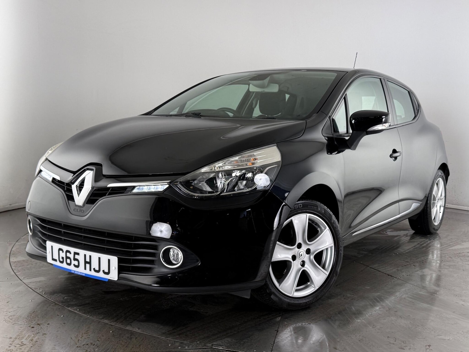 Used Renault Clio 2015 for sale - 77222314: Photo 30