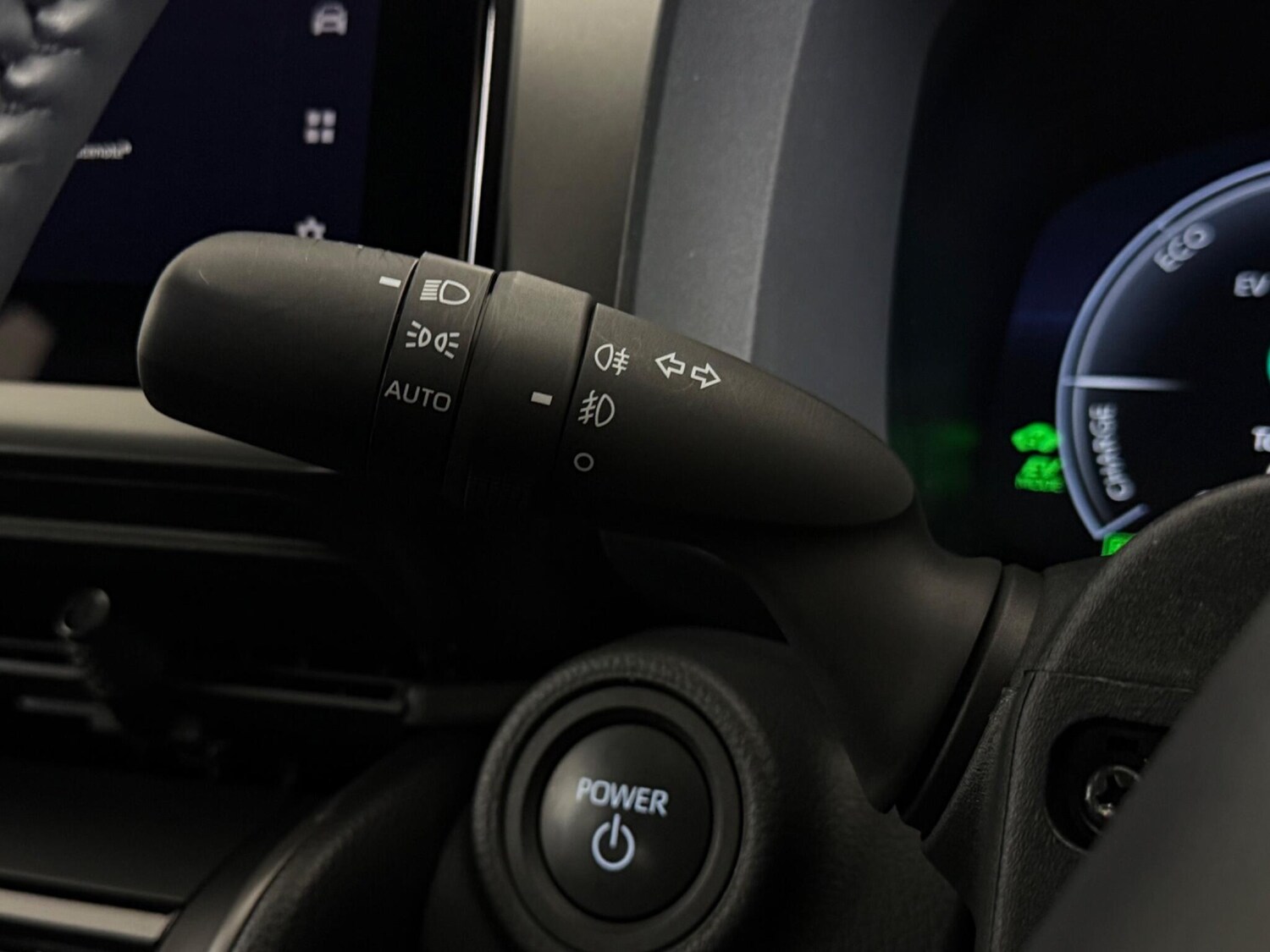 Used Toyota C-HR 2024 for sale - 77672113: Photo 17