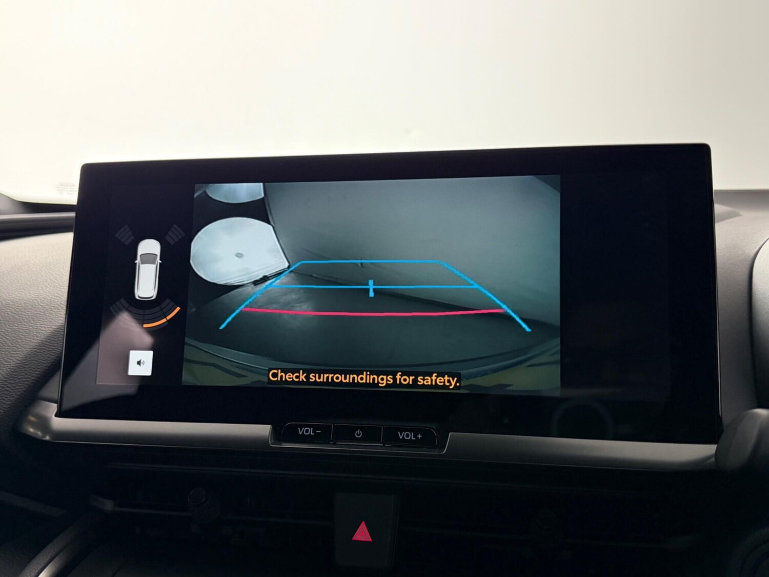 Used Toyota C-HR 2024 for sale - 77672113: Photo 21